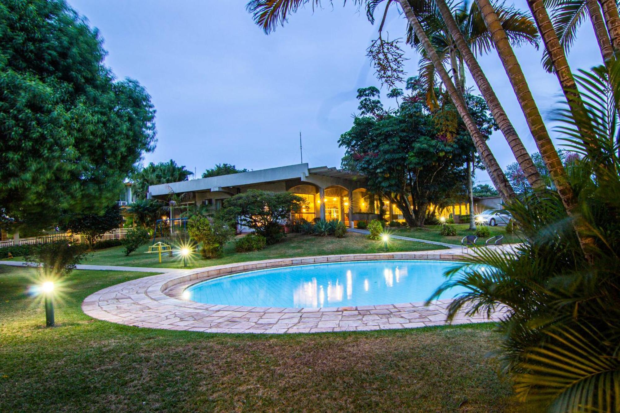 Hotel Deville Express Cascavel Extérieur photo